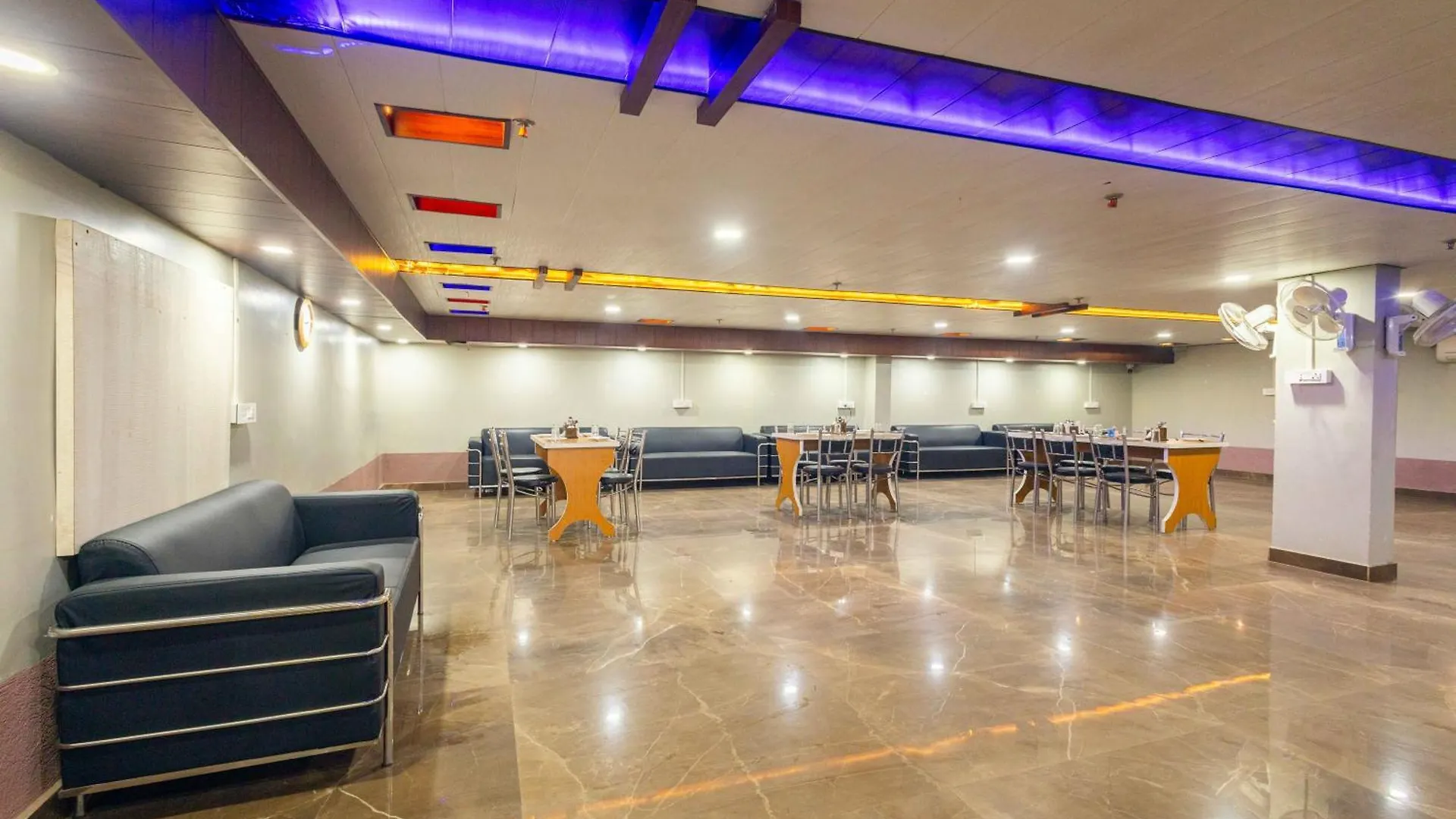 Treebo Saumendra Residency Hotel Varanasi 3*,