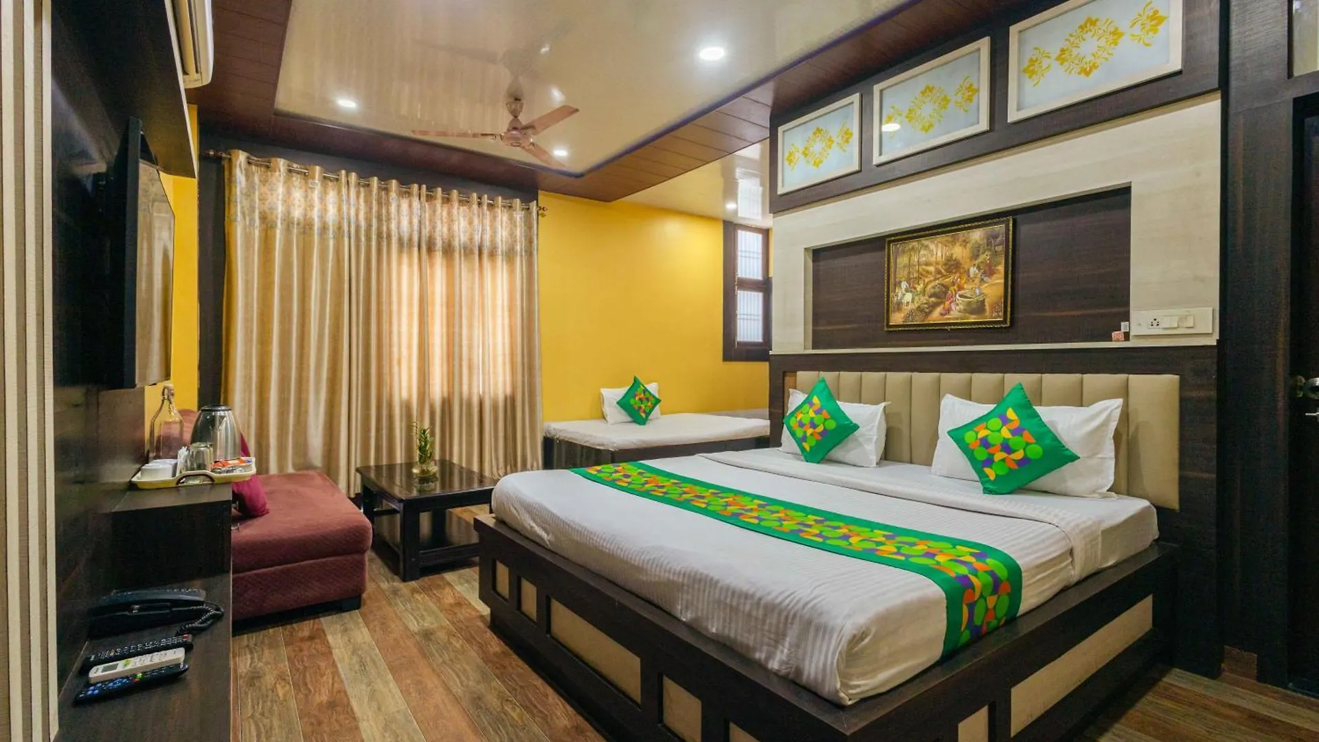 Treebo Saumendra Residency Hotel Varanasi